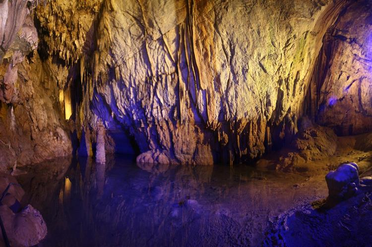 Damlataş Cave (Optional Visit)